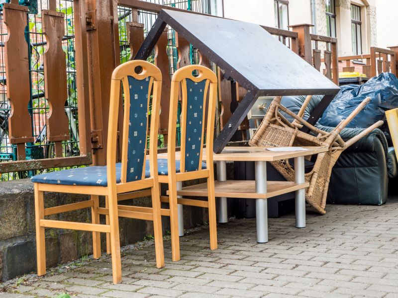 Patio Furniture Removal in Roseville, CA
